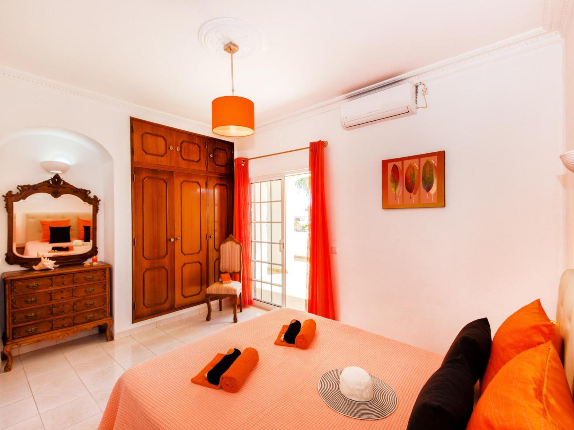 Charming Villa In Albufeira With Private Pool Eksteriør billede