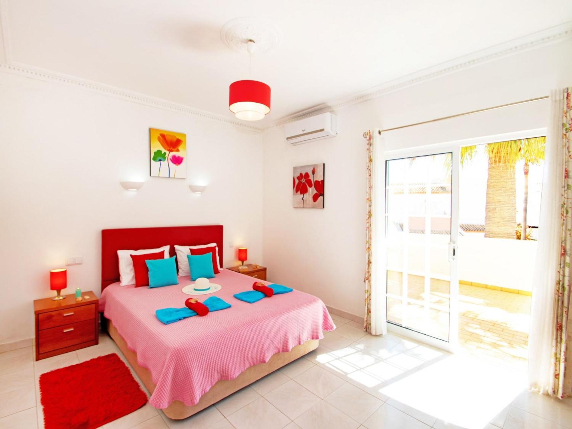 Charming Villa In Albufeira With Private Pool Eksteriør billede
